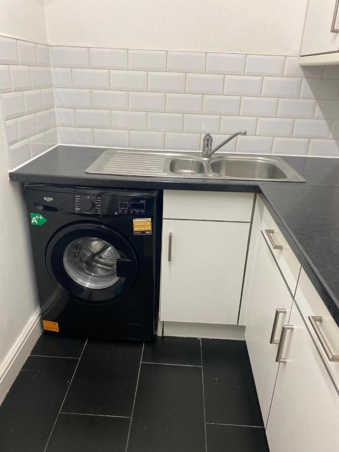 Streatham High Street Apartment London Ngoại thất bức ảnh
